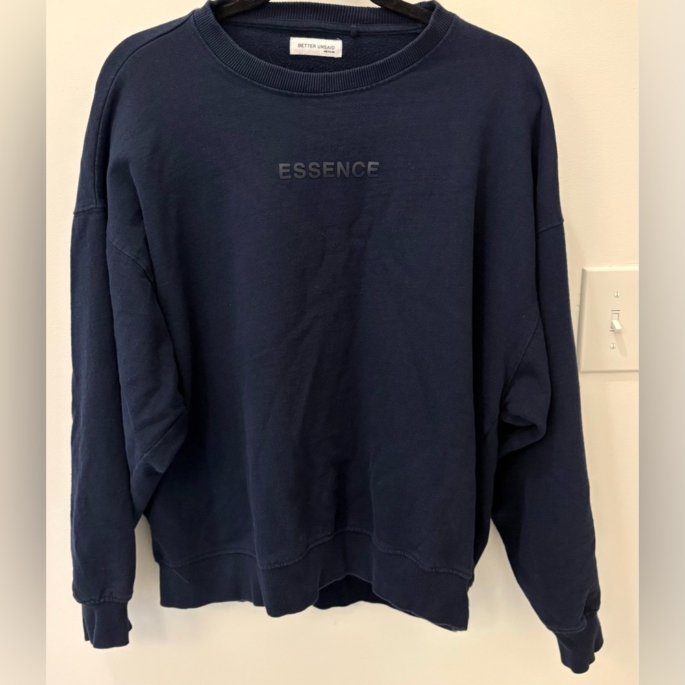 💙 BETTER UNSAID Women’s Essence Navy Crewneck Medium Cozy Sweatshirt 💙